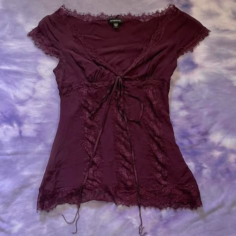 Plum Clothes, Burgundy Top Outfit, Burgundy Lace Top, Plum Top, Style Bundle, Dark Coquette, Thrift Inspo, Pretty Shirts, Burgundy Lace