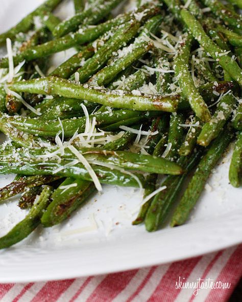 Roasted Parmesan Green Beans, Parmesan Green Beans, Side Recipes, Spaghetti Squash, Veggie Dishes, Vegetable Side Dishes, Vegetable Dishes, Side Dish Recipes, Veggie Recipes