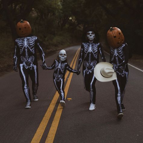 Halloween family photos Halloween Photoshoot Family Of 3, Mom And Son Halloween Photoshoot, Halloween Family Photoshoot Ideas, Halloween Photoshoot Family, Mommy And Son Halloween Photoshoot, Halloween Photoshoot Ideas Family, Family Spooky Photoshoot, Mother Son Spooky Photoshoot, Goth Family Photos