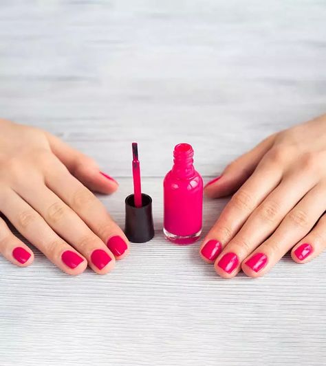 How To Dry Your Nail Polish Faster Nail Polish Dry Faster, Sunflower Nail Art, Quick Dry Nail Polish, Nail Polish Crafts, Dry Nails Quick, Sunflower Nails, Nail Tape, Nail Time, Dry Nail Polish