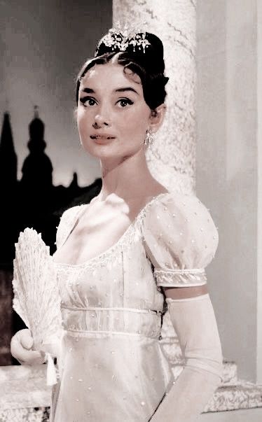 Regency Wedding, Regency Era Fashion, Regency Dress, Fairytale Fashion, Hepburn Style, Iconic Dresses, Historical Dresses, Mode Inspo, Hollywood Glamour