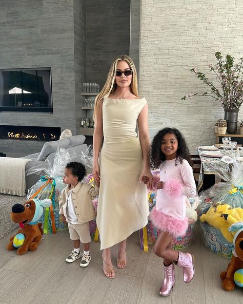 2024 from Khloe Kardashian Through the Years on E! Online Khloe Kardashian Dress, True Thompson, Khloe Kardashian And Tristan, Dream Kardashian, Kardashian Home, Khloe Kardashian Photos, Kloe Kardashian, Famous Kids, Kardashian Kids