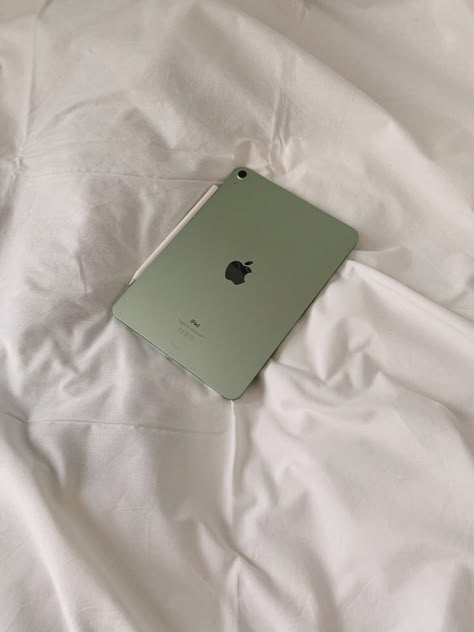 Ipad Air Green Aesthetic, Ipad Air 4 Green, Ipad Air Green, Ipad Air 5 Aesthetic, Ipad Air 4 Aesthetic, Ipad Air Aesthetic, Green Ipad, Muji Pens, Timmy Time