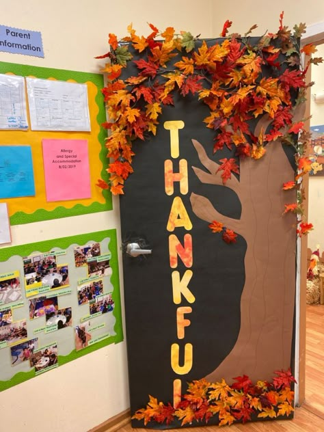 Fall Inspired Classroom Door, School Door Thanksgiving Decorations, Fall Thanksgiving Classroom Door, Decorate Classroom Door For Fall, Seasons Decorations Classroom, Door Fall Decorations Classroom, Fall School Door Decorations, School Door Decorations For Fall, Fall Door Decorating Ideas For Classroom