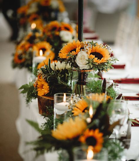 Fall Wedding Centerpieces Sunflowers, Sunflowers Wedding Centerpieces, Rustic Wedding Decor Autumn, Sunflowers White Roses, Fall Sunflower Weddings Wedding Table Decor, Sunflower Centerpiece Wedding, Sunflowers Table Decorations, Sunflower Table Decoration, Sunflower And White Rose Centerpiece