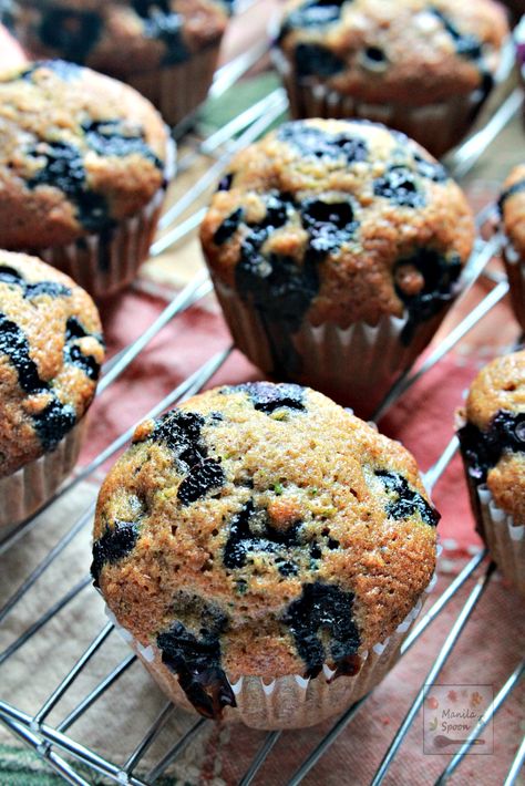 Blueberry Treats, Blueberry Zucchini Muffins, Blueberry Zucchini, Recipes Cupcakes, Sourdough Muffins, Blueberry French Toast Casserole, Healthy Bars, Bread Muffins, Blueberry French Toast