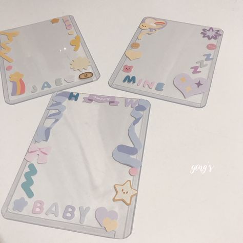 photocard toploader idea Photocard Ideas, Photocard Deco, Pc Decoration, Babymoon Photos, Photocard Holder, Kpop Diy, Diy Tray, Pretty Phone Cases, Sleeves Ideas