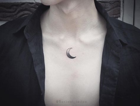 Tiny crescent moon tattoo on the chest by Rae Beat Moon Chest Tattoo, Chest Piece Tattoo, Half Moon Tattoo, Small Moon Tattoos, Small Chest Tattoos, Belly Tattoos, Throat Tattoo, Ribcage Tattoo, Crescent Moon Tattoo