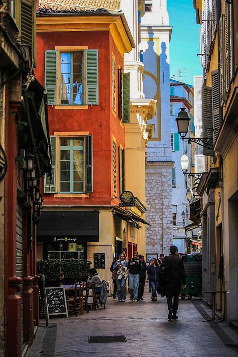 Ombres et lumière dans le Vieux Nice Nice Aesthetic, Nice France, France