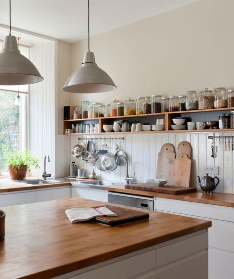 Kitchen Design Rustic Modern, Victorian Country House, Period Living, Country Kitchen Designs, Rustic Kitchen Design, Butcher Block Countertops, Wood Countertops, Kitchen Trends, Modern Farmhouse Kitchens