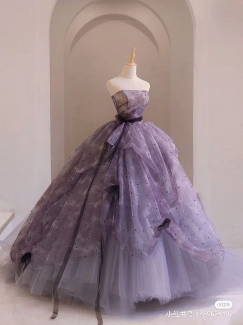 Gowns Dresses Elegant, 파티 드레스, Princess Ball Gowns, Pretty Prom Dresses, Fairytale Dress, Fantasy Dress, Glam Dresses, Ball Gown Dresses, Beautiful Gowns