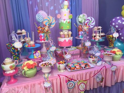 Candyland Baby Shower Theme, Candy Theme Birthday, Candy Theme Party, Winter Onederland Party Girl 1st Birthdays, Candyland Party Theme, Fancy Baby Shower, Sweet Treats Party, Wonka Party, Candy Theme Birthday Party