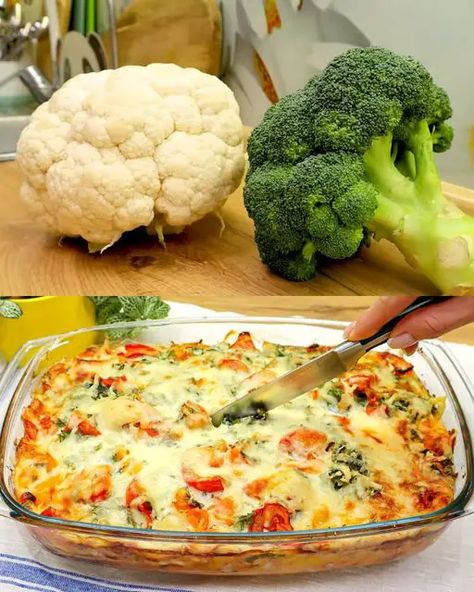 Cheesy Broccoli-Cauliflower Bake with Creamy Garlic Sauce Broccoli Cauliflower Bake, Sauce For Broccoli, Broccoli Vegetable, Cauliflower Bake, Broccoli Side Dish, Broccoli And Cauliflower, Broccoli Bake, Cheesy Broccoli, Creamy Garlic Sauce