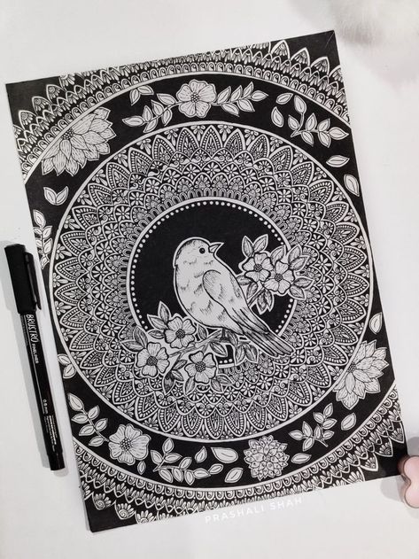 मंडला आर्ट Drawing, Pen Art Work Illustrations, Mandela Art Design, Mandala Art Design Creative Beautiful, Bird Mandala Art, Dream Catcher Mandala Art, Mandala Art Ideas Creative, Mandala Drawing Ideas, Beautiful Mandala Art