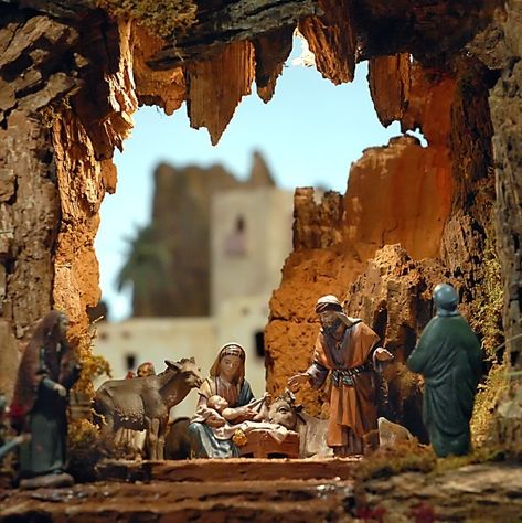 Jesus Born Christmas Bethlehem, Jesus Born Christmas, Bethlehem City, City Scape Painting, Jesus Christ Images, Holy Land, Bethlehem, Boston Celtics, Nativity