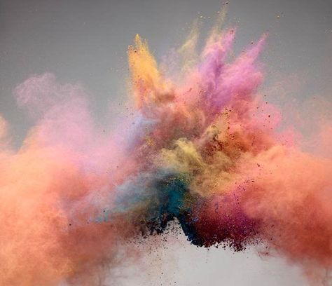 Explosion Photography, Colorful Explosion, Color Explosion, Still Life Photographers, Jolie Photo, Pics Art, Color Textures, Art Plastique, Life Photography