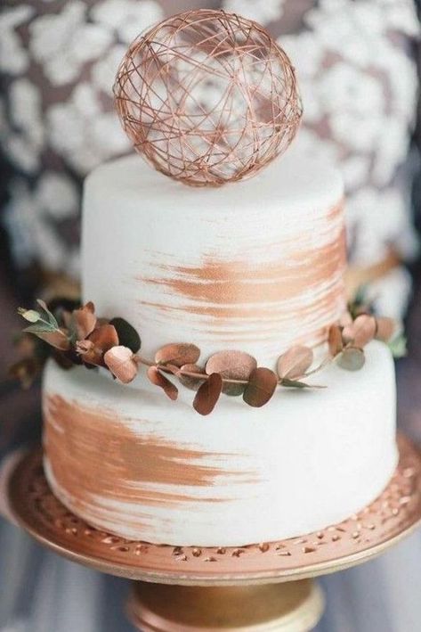 Copper Wedding Cake, Copper Wedding Colors, Copper Wedding Decor, Vintage Pasta, Metallic Wedding Cakes, Blush Wedding Cakes, Rose Gold Wedding Cakes, Creative Wedding Cakes, Fondant Wedding Cakes