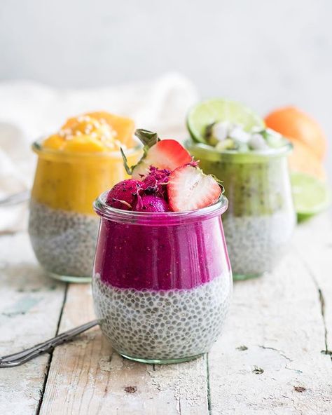 بذور الشيا, Refreshing Breakfast, Pudding Parfait, Chia Recipe, Chia Seed Recipes, Chia Pudding Recipes, Organic Juice, Think Food, Lime Pie