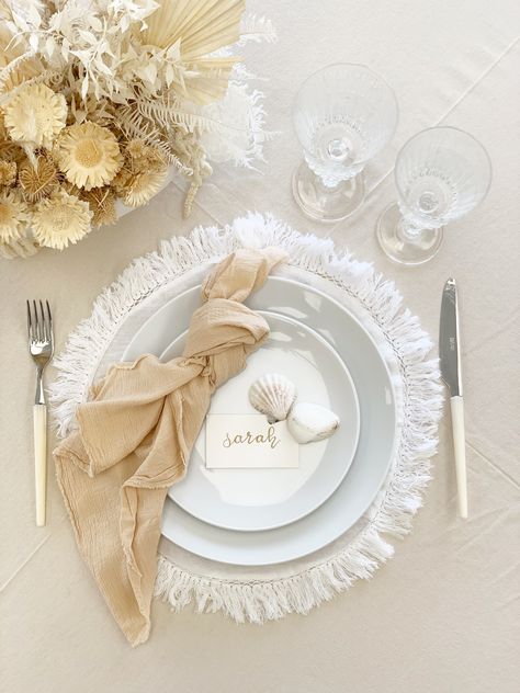 Seashell Wedding Table Decor, Bridal Shower Ideas Beachy, Oyster Bridal Shower Theme, Elegant Beach Theme Bridal Shower Ideas, Seashell Bridal Shower Ideas, Neutral Coastal Wedding, Beach Tablescape, Coastal Grandma Bridal Shower Theme, Boho Theme Bridal Shower Ideas