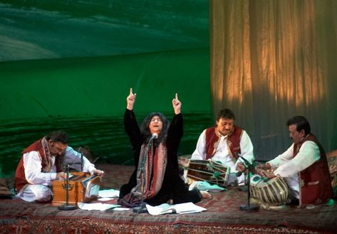 Qawwali - A form of devotional music in roots of the Sufi Islamic culture. Cheti Chand, Sufi Music, Indian Literature, Pakistan Independence, Muslim Culture, Indus Valley Civilization, Mughal Empire, Persian Empire, Islamic Culture