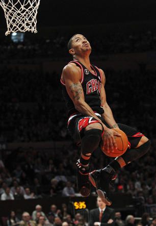 D-Rose Derrick Rose Dunk, Derrick Rose Wallpapers, Rose Nba, Best Dunks, Mvp Basketball, Nba Basketball Art, Basketball Players Nba, Basketball Photography, Dwyane Wade