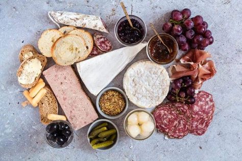 How to Create A French Charcuterie Platter | Recipes From A Pantry French Charcuterie, French Dinner Party, French Dinner Parties, French Appetizers, French Picnic, French Food Recipes, French Dinner, French Party, Platter Ideas