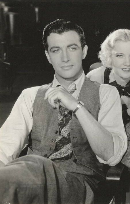 Robert Taylor, Gregory Peck, Famous Movies, Alain Delon, Party Girls, American Actors, Film Movie, Male Beauty, Vintage Images