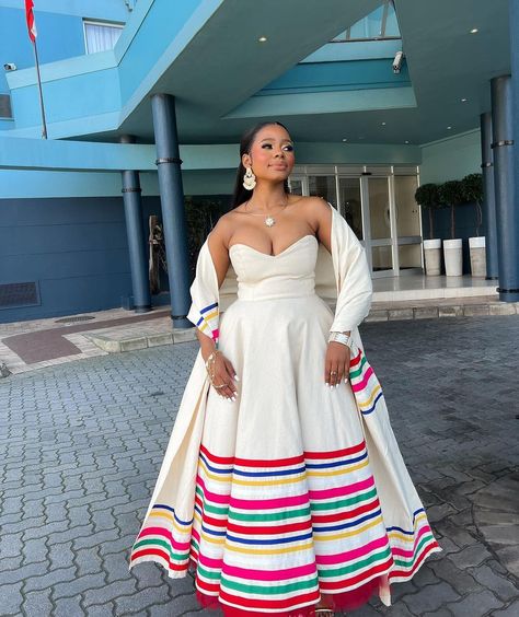 Thembi Seete, Pedi Traditional Attire, Sepedi Traditional Dresses, Zulu Traditional Attire, Xhosa Traditional Attire, Xhosa Attire, South African Traditional Dresses, Soft Feminine Outfits, Have A Blessed Week