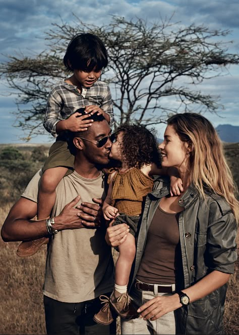 Model Doutzen Kroes and Family Trek to Kenya to Help Protect Elephants Wwbm Couple Aesthetic, Mixed Families, 2025 Goals, Interracial Family, Couple Style, Dream Family, Save The Elephants, Doutzen Kroes, Interracial Love