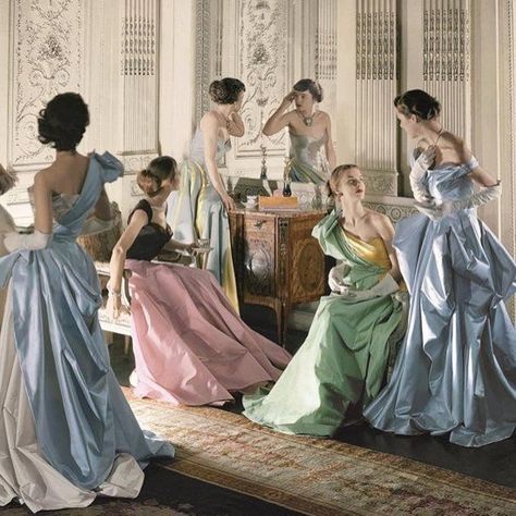 Charles James, Cecil Beaton, Fashion Photography Inspiration, James Charles, Princess Aesthetic, Vestidos Vintage, High Society, 1940s Fashion, Moda Vintage