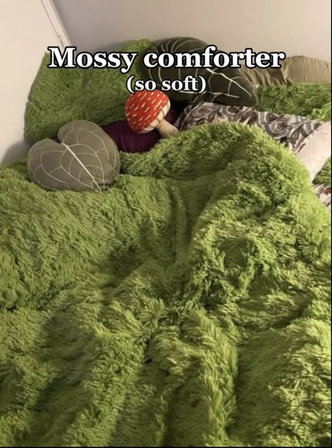 this amazingly comfortable mossy comforter is out of this world! ive had one of these for some time and i need to put yall on this check out the link more details there! Bedding Twin Bed, Sage Green Comforter, Twin Bed Set, Green Comforter Sets, Diy Moss, Bedding Twin, Forest Room, Velvet Bedding, Green Comforter