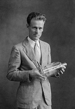 Philo Farnsworth, Inventions And Inventors, High School Science Teacher, Theater Art, History Of Television, Inquiry Learning, Ancient Pyramids, Ancient Paintings, Brigham Young