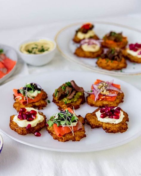 Latke Bar with Toppings - The Little Ferraro Kitchen Latke Topping Bar, Latke Bar Toppings, Best Latkes Recipe, Latkes Toppings, Latke Toppings, Latke Board, Latke Bar, Hanukkah Party Food, Latkes Recipe