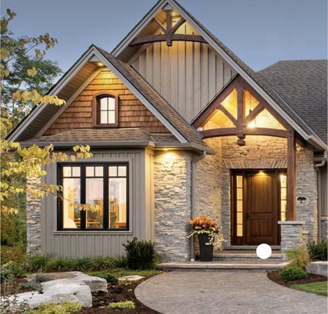 Rustic Exterior House, Rustic Exterior House Colors, Rustic House Exterior, Farmhouse Exterior Colors, Industrial Accents, Rustic Lake Houses, Ranch House Exterior, Lake Houses Exterior, Rustic Exterior