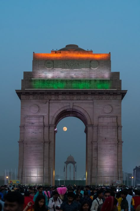 Flag Pic, Indian Flag Pic, Indian Monuments, Indian Flag Colors, Independence Day Pictures, Flag India, Independence Day Status, Freedom Fighters Of India, Happy Independence Day Images