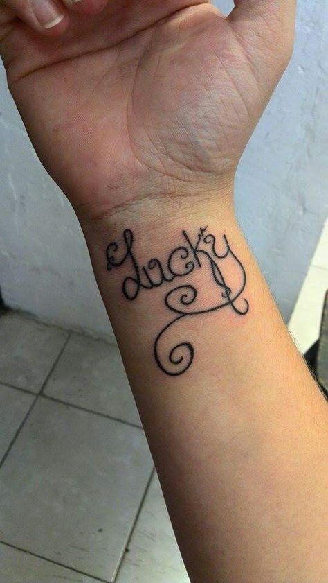 Lucky tattoo Lucky Name Tattoo, Side Of Neck Tattoo, Lucky Tattoo, Name Tattoo, Name Tattoos, Pretty Tattoos, Neck Tattoo, Infinity Tattoo, Tattoo Ideas