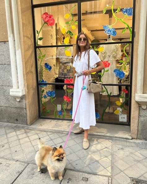 caMila on Instagram: “@sessun 🍦” Madrid Street Style, 20s Fashion, Street Style Trends, Madrid Spain, Daily Outfits, Street Style Women, Everyday Fashion, Off Shoulder Dress, Madrid