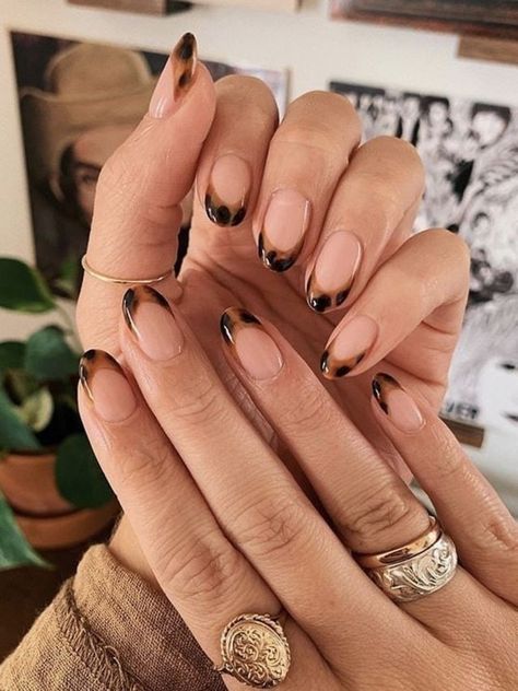 Fresh Nails, Mani Monday, Kutek Disney, Personal Profile, Brown Nails Design, November Nails, Nagel Tips, Smink Inspiration, Nail Stuff