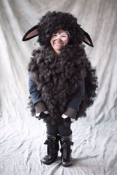 Awesome black sheep Sheep Costume Diy, Black Sheep Costume, Baby Sheep Costume, Sheep Outfit, Diy Sheep Costume, Sheep Costume, Lamb Costume, Sheep Costumes, Costumes For Work