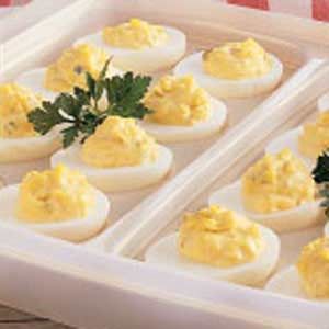 Picnic Stuffed Eggs Recipe -My dad loves these stuffed eggs, which are a Southern favorite. I've been cooking since I became a teenager, and this is one of my original recipes. Crab Deviled Eggs Recipe, Ranch Deviled Eggs, Eggs Deviled, Stuffed Eggs, Deviled Egg Recipes, Devil Eggs, Devilled Eggs, Deviled Eggs Easy, Best Deviled Eggs