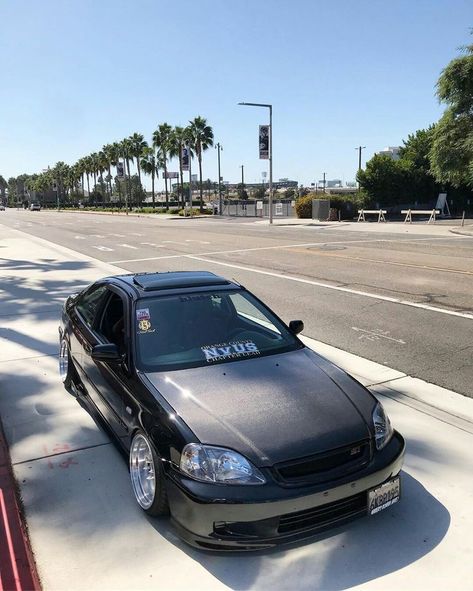 Jdm Honda Civic, Honda Civic 1995, Blacked Out Cars, Civic Jdm, Honda Civic Vtec, 1999 Honda Civic, Honda Civic Car, Cars Jdm, Civic Car