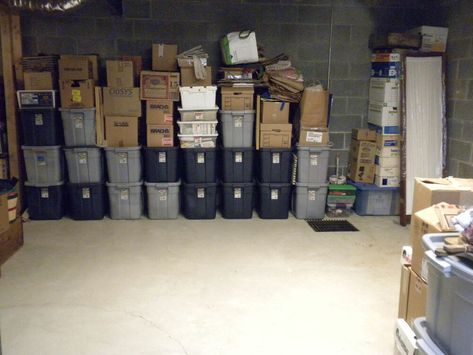 Cleaning Basement, Organize Basement, Unfinished Basement Storage, Basement Storage Organization, Spring Cleaning Bedroom, Basement Organization, Diy Basement, Colorful Storage, Basement Storage