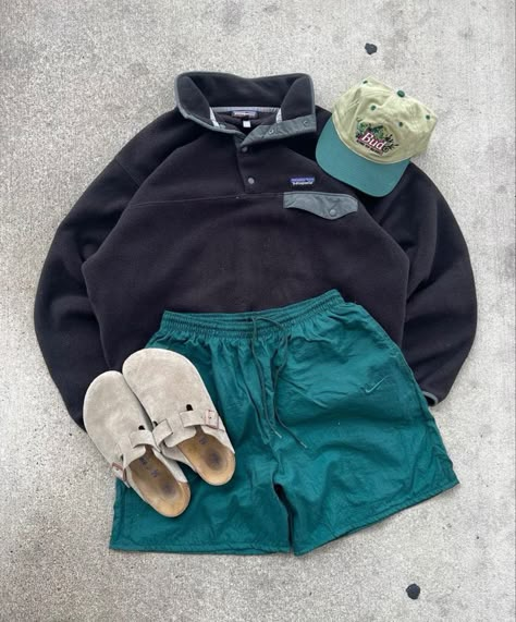 Simple Streetwear, Ames Iowa, Granola Outfits, Rare Clothing, Fall Sale, Guys Clothing Styles, Mens Outfit Inspiration, Granola Girl, Streetwear Men Outfits