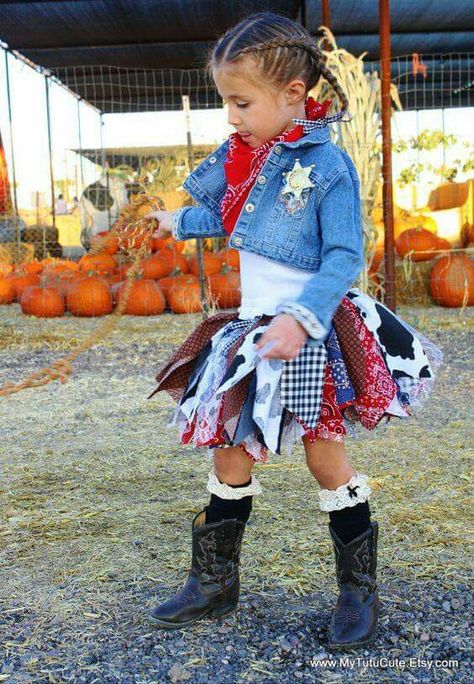 Toddler Cowgirl Costume, Cowgirl Costume Kids, Cowgirl Tutu, Cowgirl Halloween Costumes, Toddler Cowgirl, Traje Cowgirl, Cowgirl Halloween, Rootin Tootin, Cowgirl Outfit