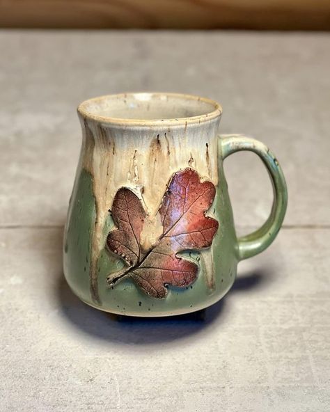 Pottery Sets Ideas, Fall Ceramics, Fall Pottery, Leaf Pottery, Glaze Combinations, Glaze Combos, Wedding Mugs, Winter Wood, Hand Built Pottery