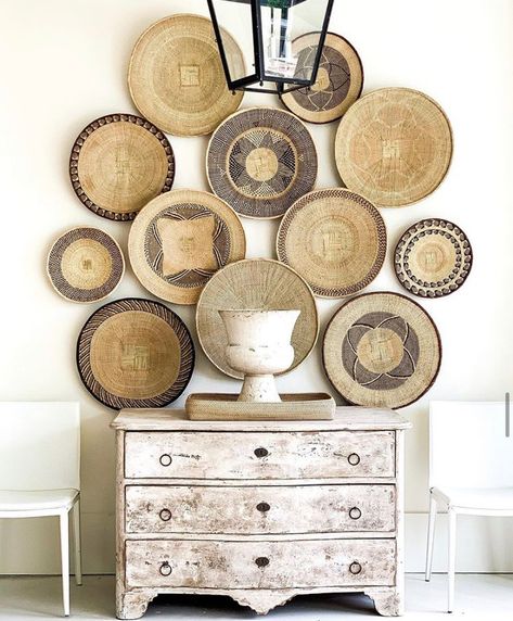 CKC Provisions & Design on Instagram: “What a fun way to accessorize your walls! Layers are our favorites🙏🏻” 2023 Wall Decor, Victorian Carriage House, How To Style A Console Table, Oak Floor Stains, Victorian Carriage, Knoll Chairs, Basket Display, Beach Apartments, Cottage Interior Design