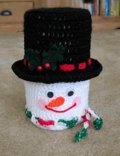 Cr❤chet T❤ilet Paper C❤ver*** on Pinterest | Toilet Paper ... Toilet Roll Cover, Crochet Toilet Roll Cover, Toilet Paper Cover, Christmas Toilet Paper, Crochet Christmas Gifts, Crochet Snowman, Tissue Cover, Crochet Kitchen, Holiday Crochet