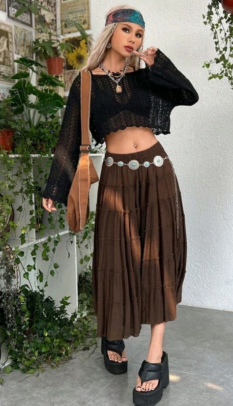 Boho Fairy Outfit, Witchy Spring Outfits, Solar Punk Fashion, Dark Hippie Outfits, Forest Outfits, Edgy Boho, Forest Fashion, Vampire Clothes, Fairy Outfit