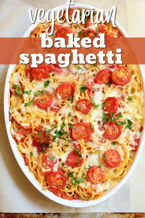 Baked Soaghetti, Spaghetti Casserole Recipe, Baked Spaghetti Casserole, Baked Spaghetti Recipe, Vegetarian Kids, Vegetarian Spaghetti, Cherry Tomato Sauce, Vegetarian Italian, Spaghetti Casserole