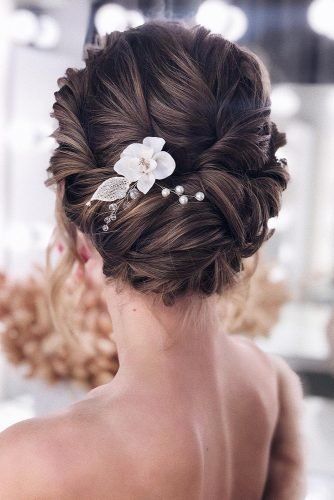 Edgy Updo, Bride Hairstyles Updo, Updo Bun, Wedding Hairstyles Medium Length, Wedding Hair Up, Hairdo Wedding, Bridal Hair Updo, Best Wedding Hairstyles, Wedding Hair Inspiration